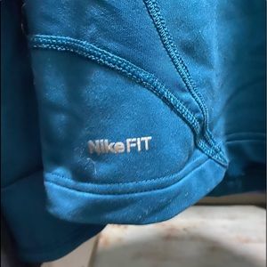 Nike dry fit pullover